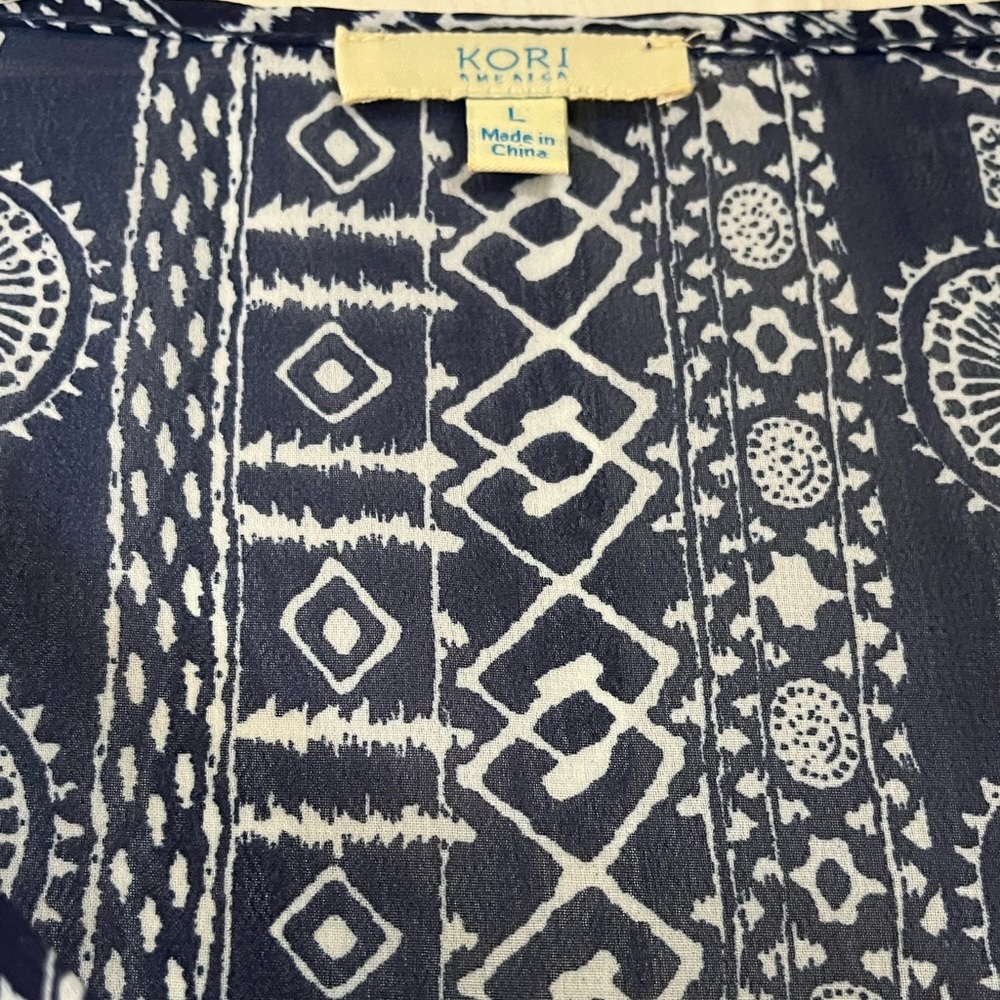 KORI • Navy Blue & White Aztec Design Long Sleeve - Picture 2 of 14